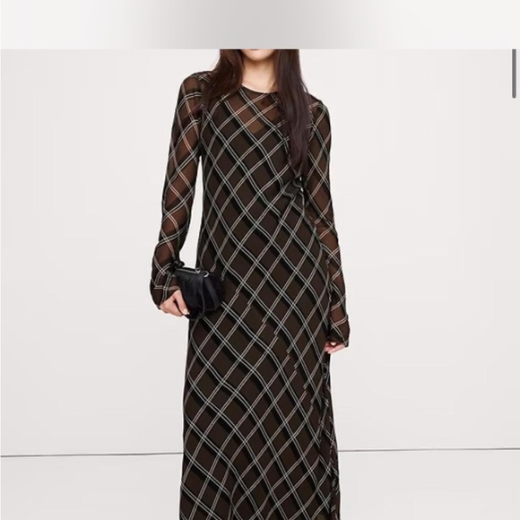 Banana Republic Bias-cut Chiffon Maxi Dress